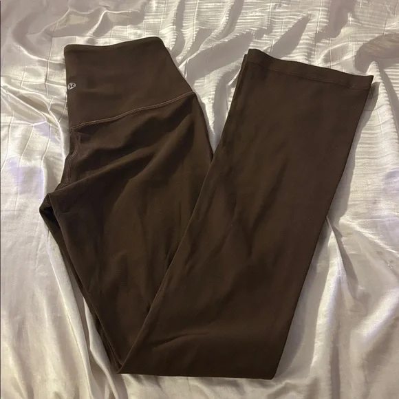 Lululemon Align High-Rise Mini-Flared Pant 28" - Picture 3 of 7